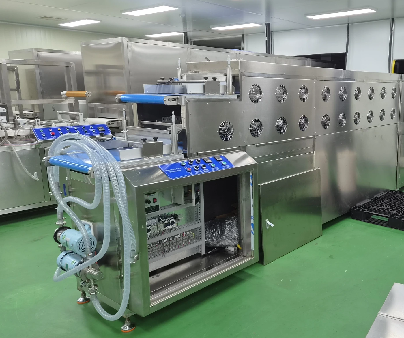 Hydrogel filling line and control unit